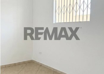 Stanza vuota - Three-room apartment via Circunvallazione della Caserma di Cavalleria
51/A6, Napoli - photo 8