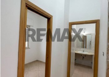 Hall / corridoio - Three-room apartment via Circunvallazione della Caserma di Cavalleria
51/A6, Napoli - photo 13