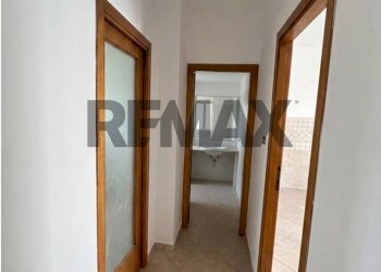 Hall / corridoio - Three-room apartment via Circunvallazione della Caserma di Cavalleria
51/A6, Napoli - photo 14