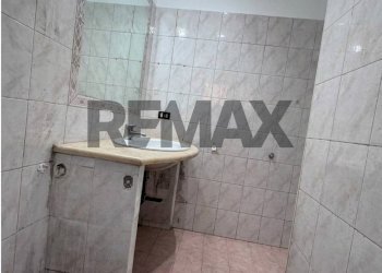 Bagno - Three-room apartment via Circunvallazione della Caserma di Cavalleria
51/A6, Napoli - photo 18