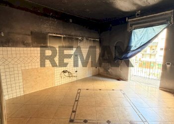 Stanza vuota - Three-room apartment via Circunvallazione della Caserma di Cavalleria
51/A6, Napoli - photo 24