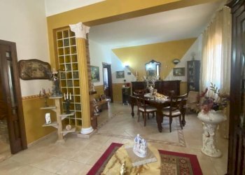 Salone - Villa via Torretta, Carini - photo 17