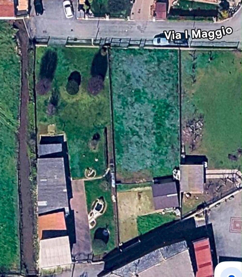 Foto 1 - Terreno edificabile via I maggio
 
snc, Comezzano-Cizzago - foto 1