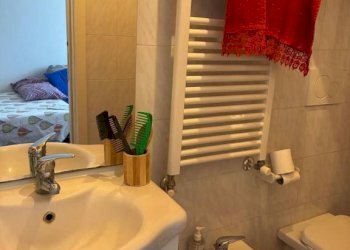 Bagno - Two-room apartment via Gastone Rossi, 21, Bologna (neighborhood Massarenti) - photo 3