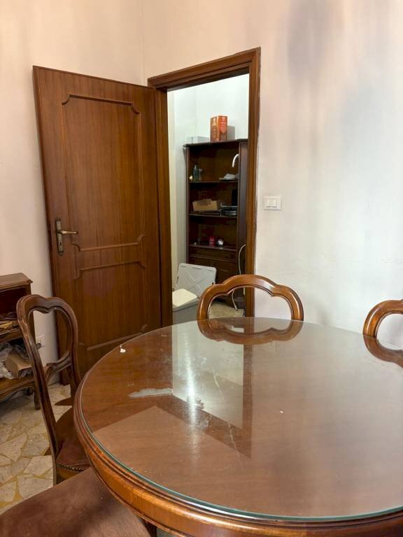 Soggiorno - Quadrilocale via Mascarella, 91, Bologna (zona Irnerio) - foto 2