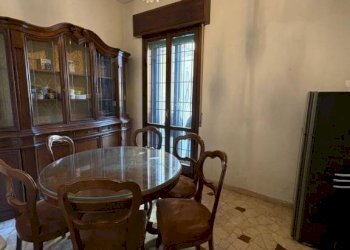 Salone - Quadrilocale via Mascarella, 91, Bologna (zona Irnerio) - foto 4