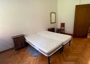 Camera da letto - Four-room apartment via Mascarella, 91, Bologna (neighborhood Irnerio) - photo 11