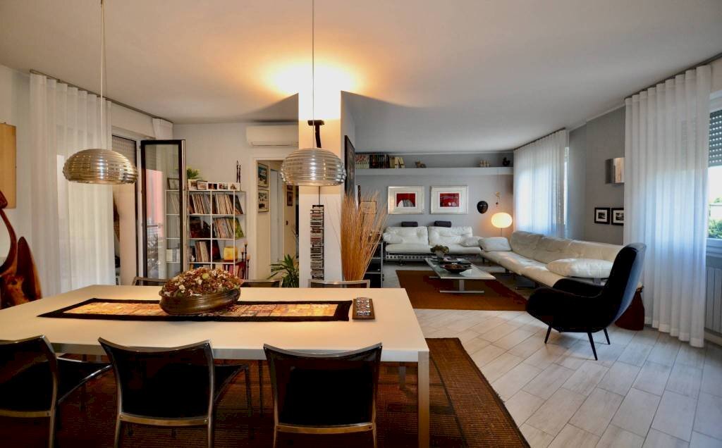 Salone - Three-room apartment via Borgo Palazzo, Bergamo (neighborhood Celadina) - photo 1