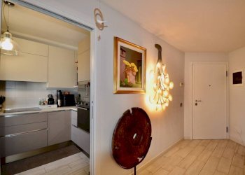 Dettagli - Three-room apartment via Borgo Palazzo, Bergamo (neighborhood Celadina) - photo 9