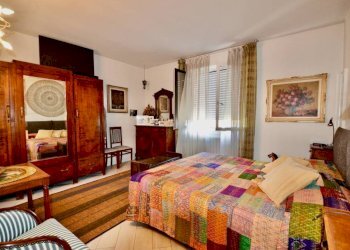 Camera da letto - Three-room apartment via Borgo Palazzo, Bergamo (neighborhood Celadina) - photo 15