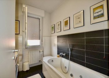 Bagno - Three-room apartment via Borgo Palazzo, Bergamo (neighborhood Celadina) - photo 16