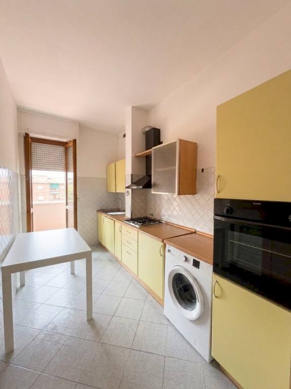 Cucina - Quadrilocale via Lombardia, Bologna (zona Mazzini) - foto 3