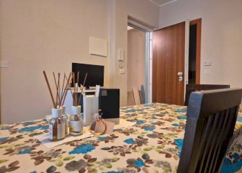 Salone - Two-room apartment via Felice Cavallotti, 33, Cuneo (neighborhood Centro) - photo 6