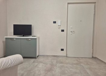 Ingresso - Two-room apartment via Felice Cavallotti, 33, Cuneo (neighborhood Centro) - photo 8