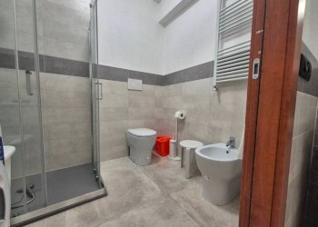 Bagno - Two-room apartment via Felice Cavallotti, 33, Cuneo (neighborhood Centro) - photo 17