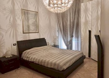 Camera da letto - Trilocale via Giuseppe Galliano, Genova (zona Sestri Ponente) - foto 21