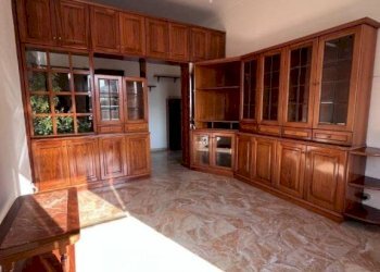 Sala da pranzo - Appartamento via Giacomo Puccini, 3, Genova (zona Sestri Ponente) - foto 5