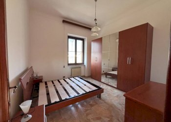 Camera da letto - Appartamento via Giacomo Puccini, 3, Genova (zona Sestri Ponente) - foto 14