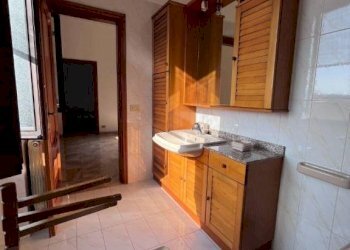 Bagno - Appartamento via Giacomo Puccini, 3, Genova (zona Sestri Ponente) - foto 18
