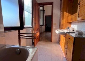 Bagno - Appartamento via Giacomo Puccini, 3, Genova (zona Sestri Ponente) - foto 19
