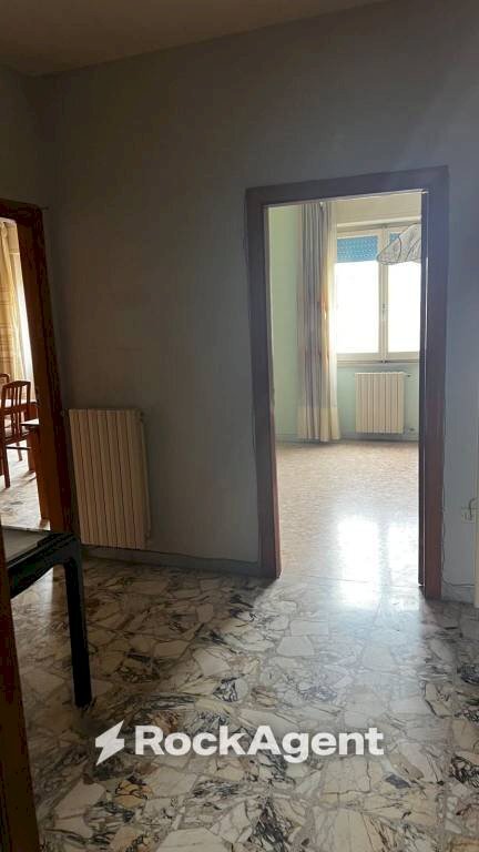 Disimpegno - Appartamento via Matteo Luigi Guerrieri, 6, Foggia - foto 2
