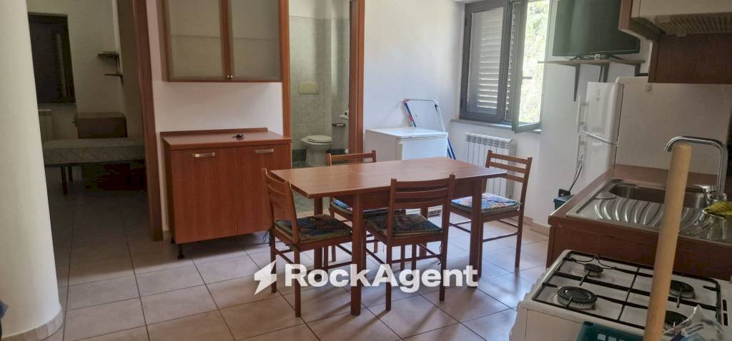 Cucina - Three-room apartment via Salerno Rosario, Rende - photo 3