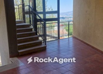 Interno palazzo - Three-room apartment via Salerno Rosario, Rende - photo 20