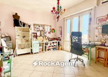 Camera da letto - Four-room apartment viale Francesco Talenti, Firenze - photo 24