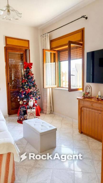 Salone - Three-room apartment via Masseria Spagnuolo, 11, Sarno - photo 3