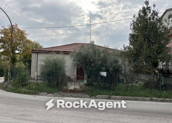 Zona - Villa via Croce Vecchia, 78, Tollo - foto 2