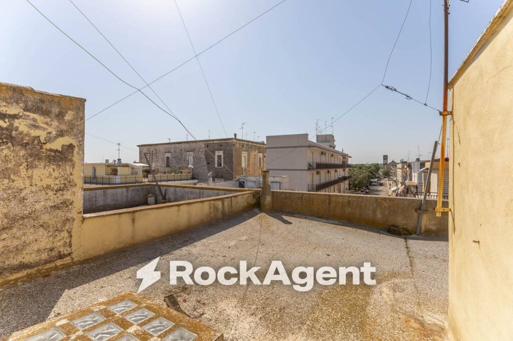 Terrazzo - Three-room apartment via Lamarmora, 13, Bitonto - photo 2