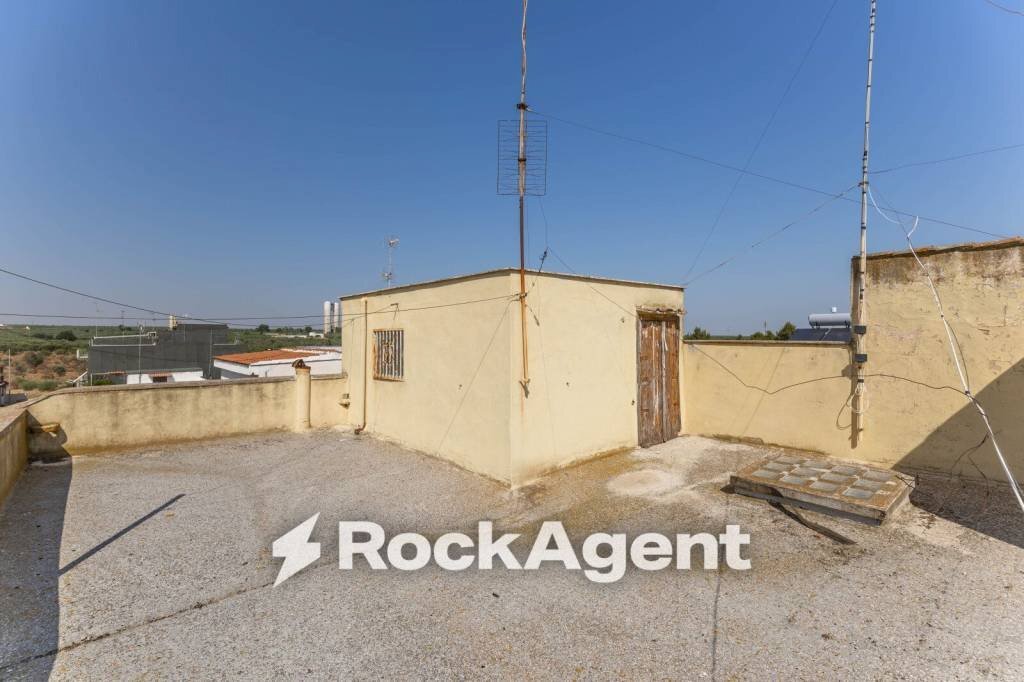 Terrazzo - Three-room apartment via Lamarmora, 13, Bitonto - photo 3