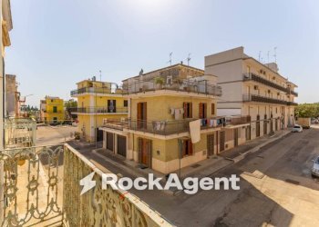 Balcone - Three-room apartment via Lamarmora, 13, Bitonto - photo 28