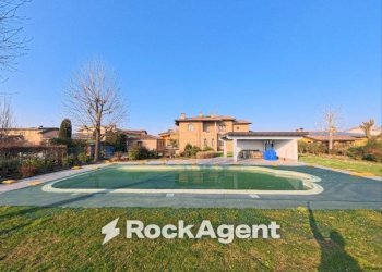 Piscina - Villa via I. Rabin, 59, Casalpusterlengo - foto 26