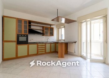 Cucina - Trilocale via Antonio Santangelo Fulci, 85, Catania - foto 4