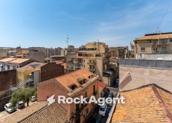 Vista - Trilocale via Antonio Santangelo Fulci, 85, Catania - foto 31