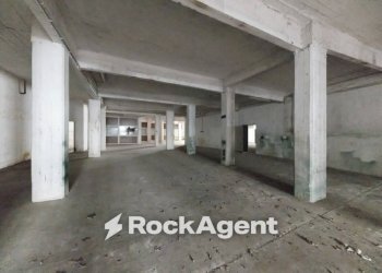 Magazzino - Magazzino via Cordanieri, Genova (zona Voltri) - foto 17