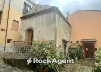 Facciata - Trilocale vicolo Caruso, 17, Altavilla Silentina - foto 17