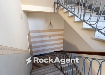 Scala - Quadrilocale via Eugenio de Riso, 28, Catanzaro - foto 15