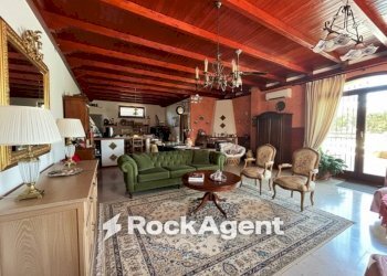 Salone - Villa Sant'Agata, Agrigento AG, Agrigento - photo 6