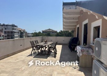 Terrazzo - Villa strada Vicinale Bosco, 36, Pescara - foto 4