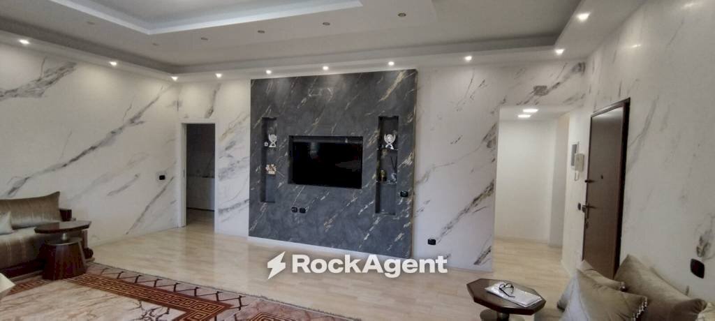 Salone - Apartment via Pezzi, 25, Capriate San Gervasio - photo 3