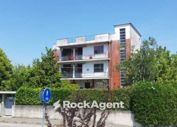 Facciata - Apartment via Pezzi, 25, Capriate San Gervasio - photo 2