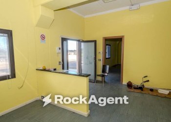 Ufficio - Shed via Corradino D'Ascanio, Acquapendente - photo 4