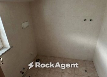 Ripostiglio - Two-room apartment via del Villino, Alanno - photo 10