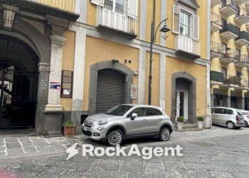 Cortile interno - Ufficio via Roma, Castelvetere sul Calore - foto 31