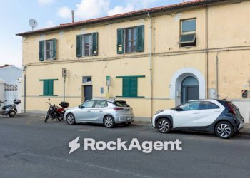 Facciata - Bilocale via di Salviano, 201, Livorno - foto 28