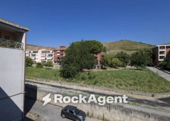 Vista - Appartamento via Monsignor Armando Fares, 21, Catanzaro - foto 26