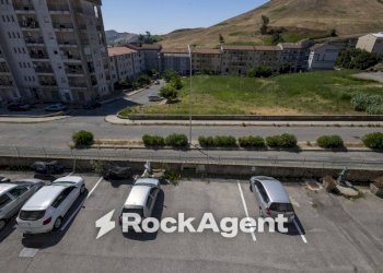 Vista - Appartamento via Monsignor Armando Fares, 21, Catanzaro - foto 29