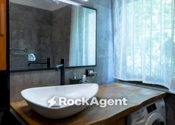Bagno - Villa strada Provinciale Mammianese, 403, Pescia - photo 18